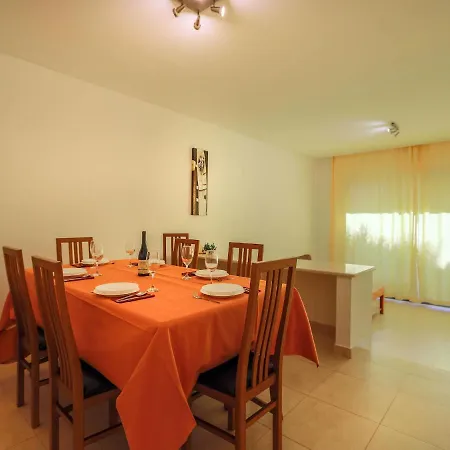 Villa V4, Jardins Branqueira2 Near Beach, Albufeira