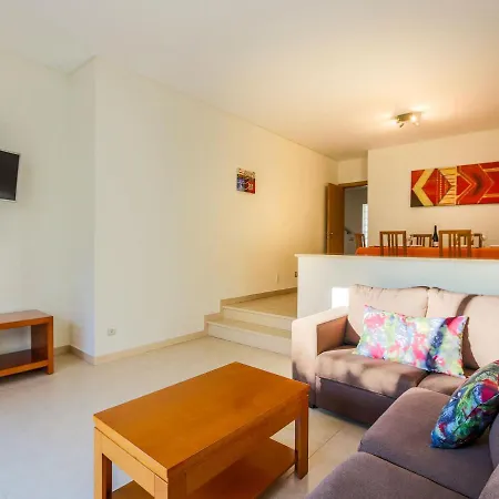 Villa V4, Jardins Branqueira2 Near Beach, Albufeira