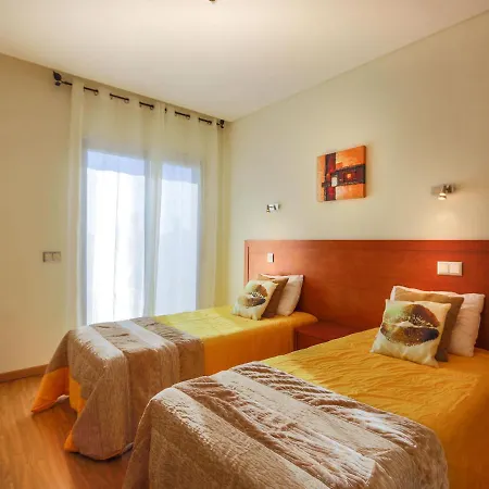 V4, Jardins Branqueira2 Near Beach,