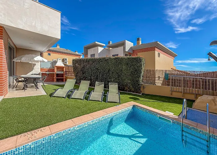 V4, Jardins Branqueira2 Near Beach,