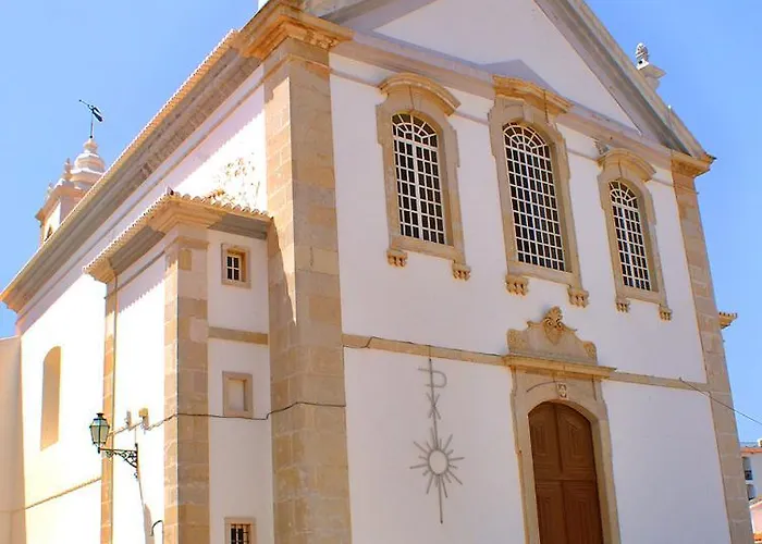 V4, Jardins Branqueira2 Near Beach, *