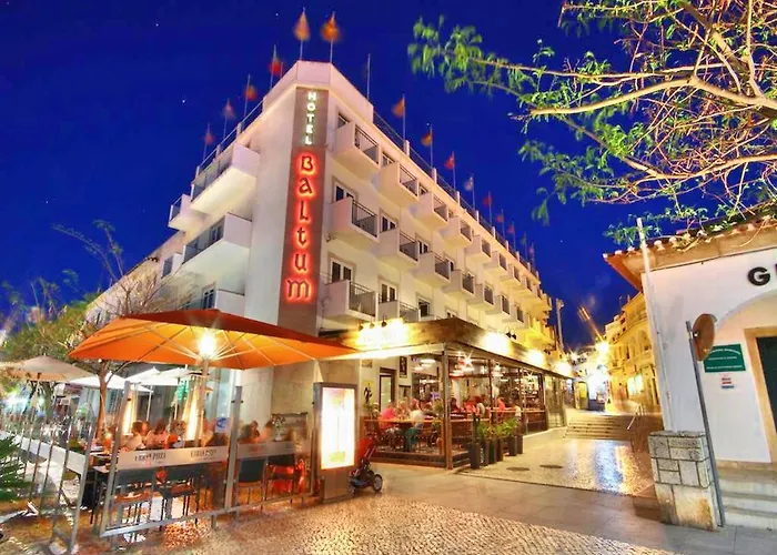 V4, Jardins Branqueira2 Near Beach, Villa