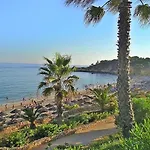 Villa V4, Jardins Branqueira2 Near Beach, *
