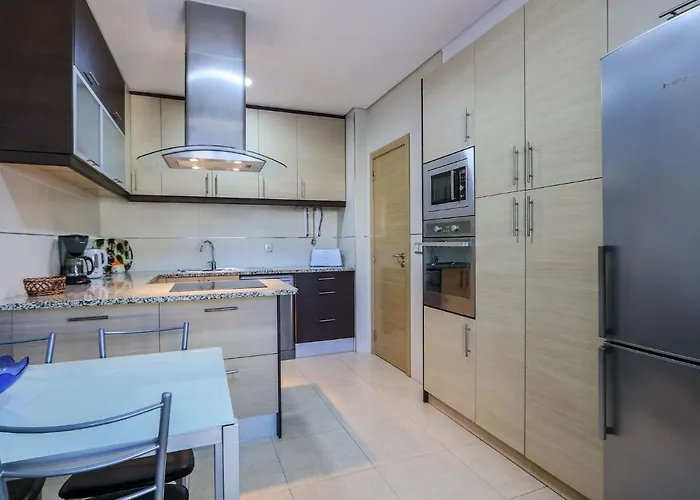 V4, Jardins Branqueira2 Near Beach, アルブフェイラ