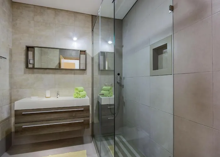 V4, Jardins Branqueira2 Near Beach, アルブフェイラ