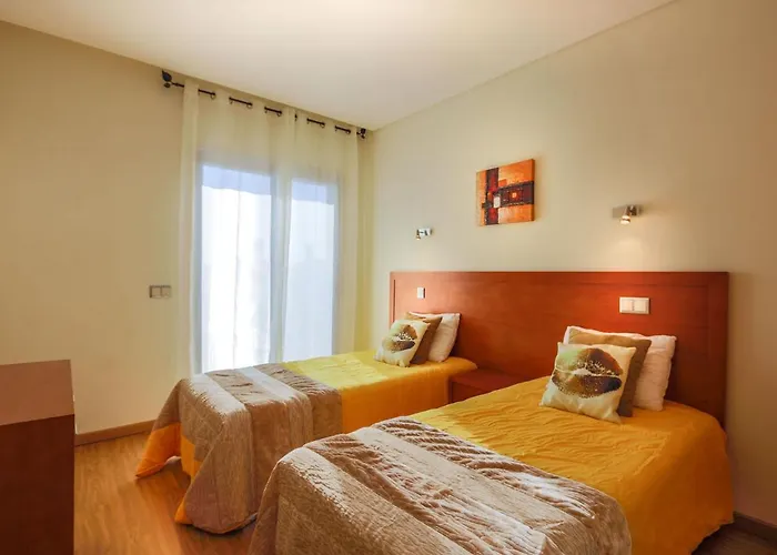 V4, Jardins Branqueira2 Near Beach,