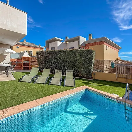 V4, Jardins Branqueira2 Near Beach,